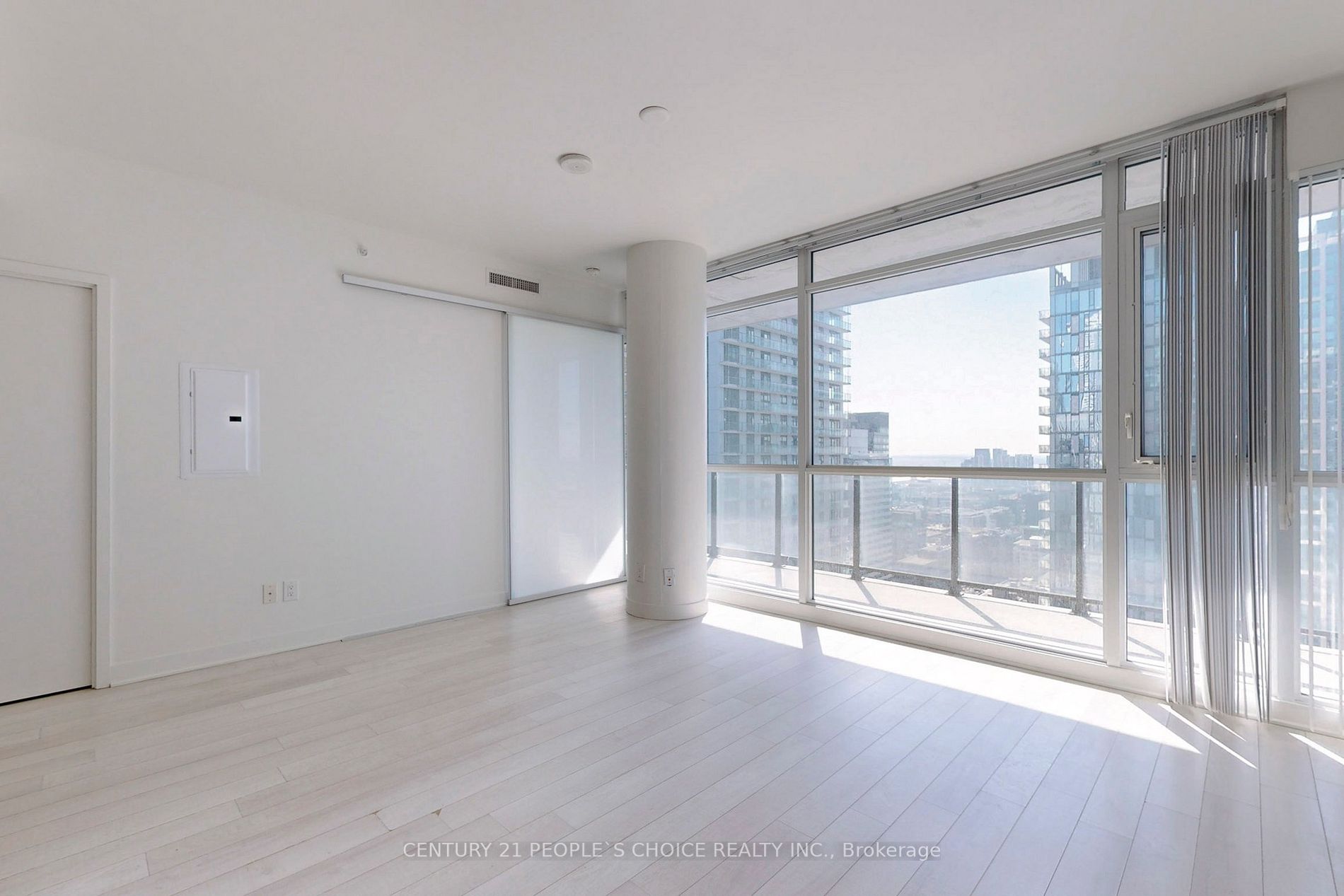 290 Adelaide St W, #3301