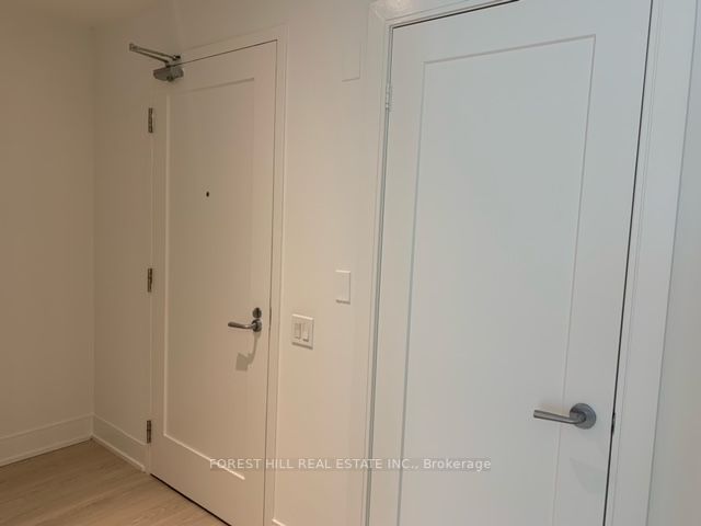 310 Tweedsmuir Ave, #406