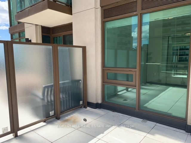 310 Tweedsmuir Ave, #406