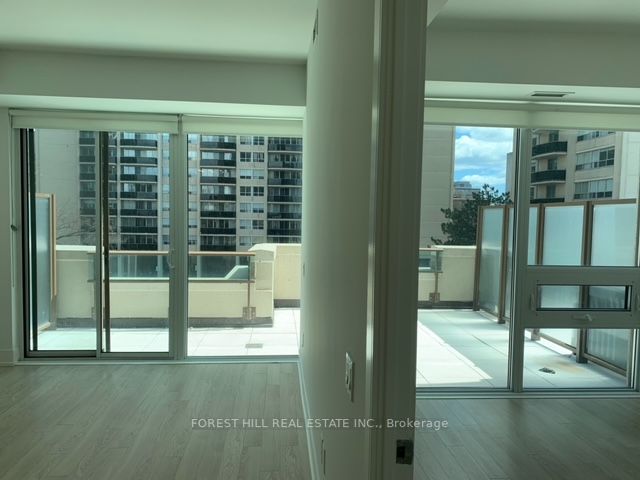 310 Tweedsmuir Ave, #406