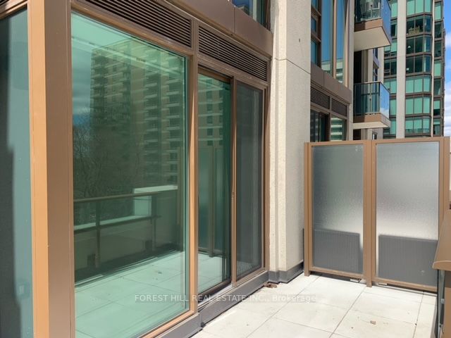 310 Tweedsmuir Ave, #406