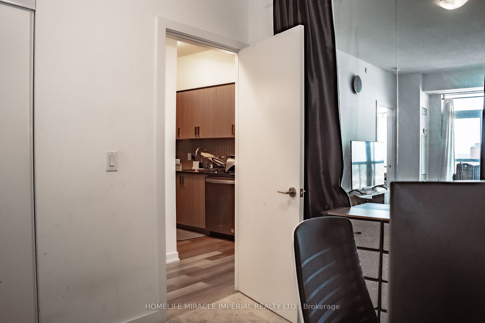 1603 Eglinton Ave W, #1206