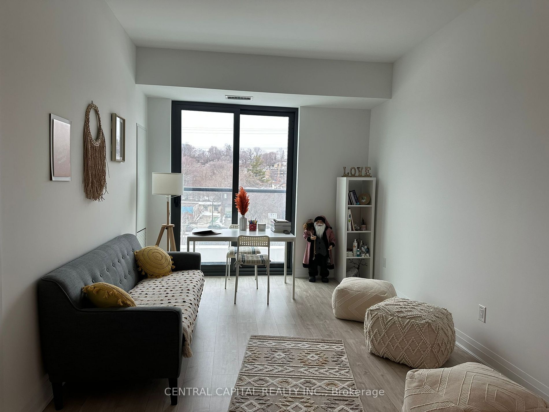 280 Howland Avenue, #427
