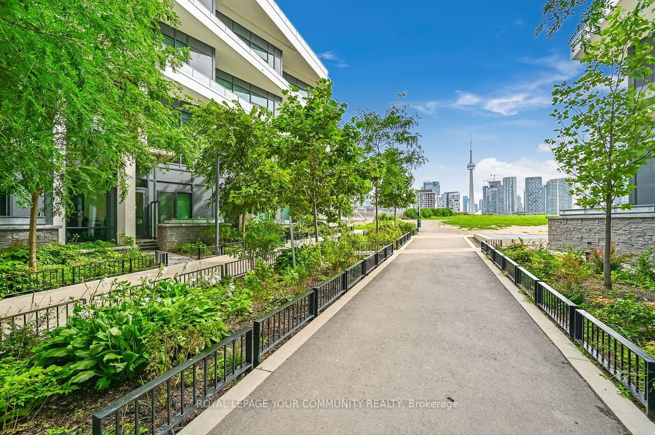 50 Ordnance St, #2910