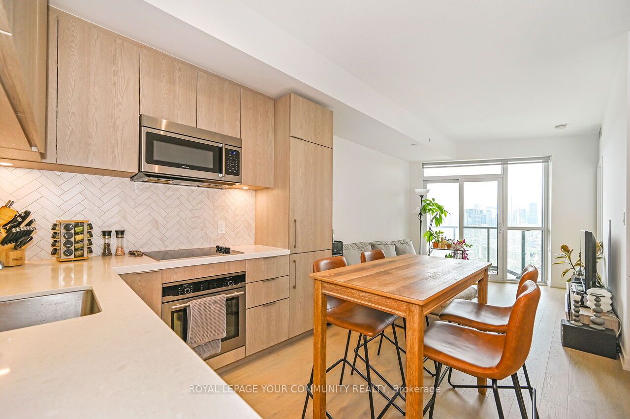 50 Ordnance St, #2910