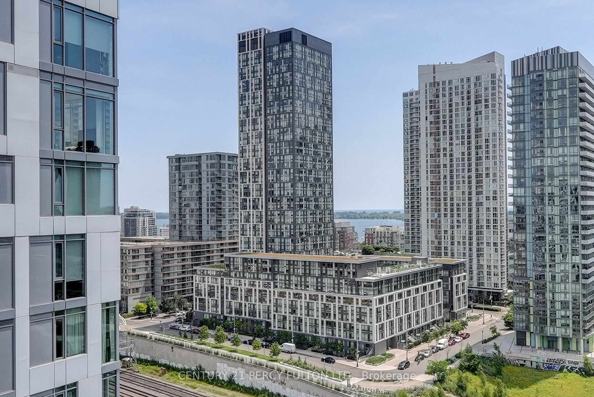 27 Bathurst St, #1501