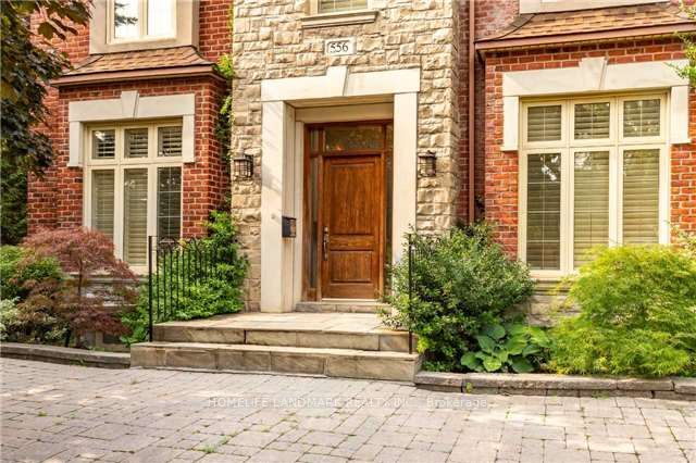 556 Old Orchard Grve