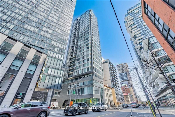 68 Shuter St, Toronto