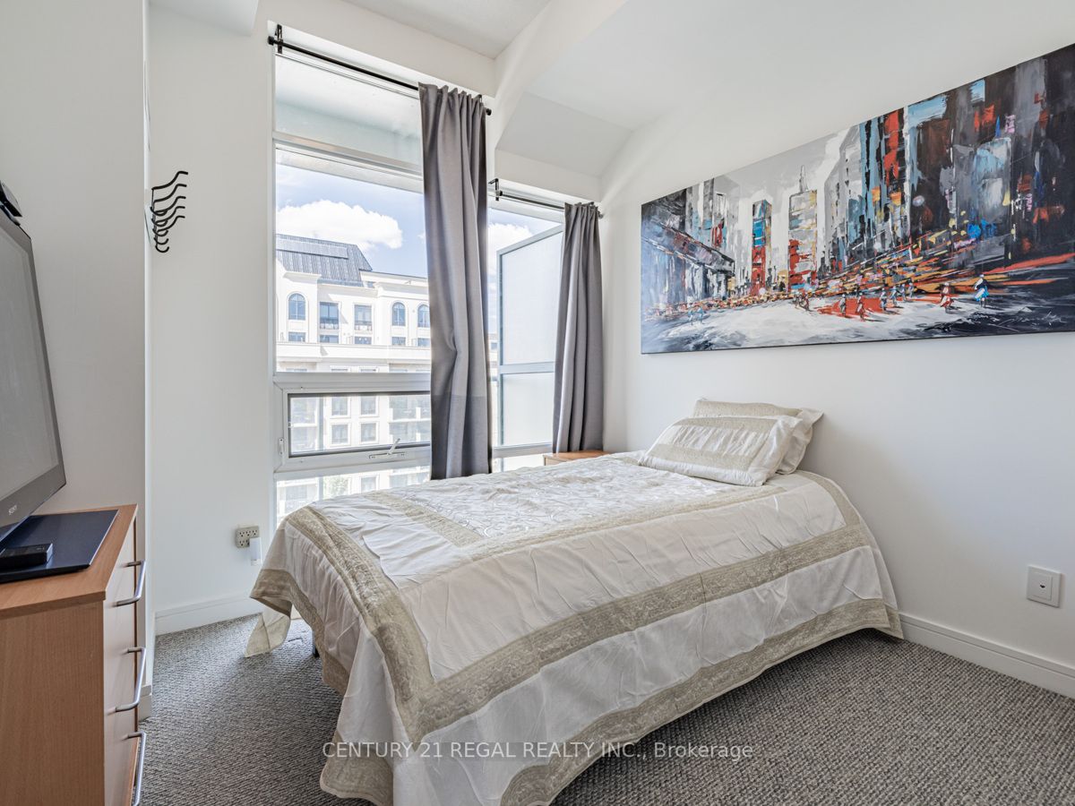 621 Sheppard Avenue E, #721