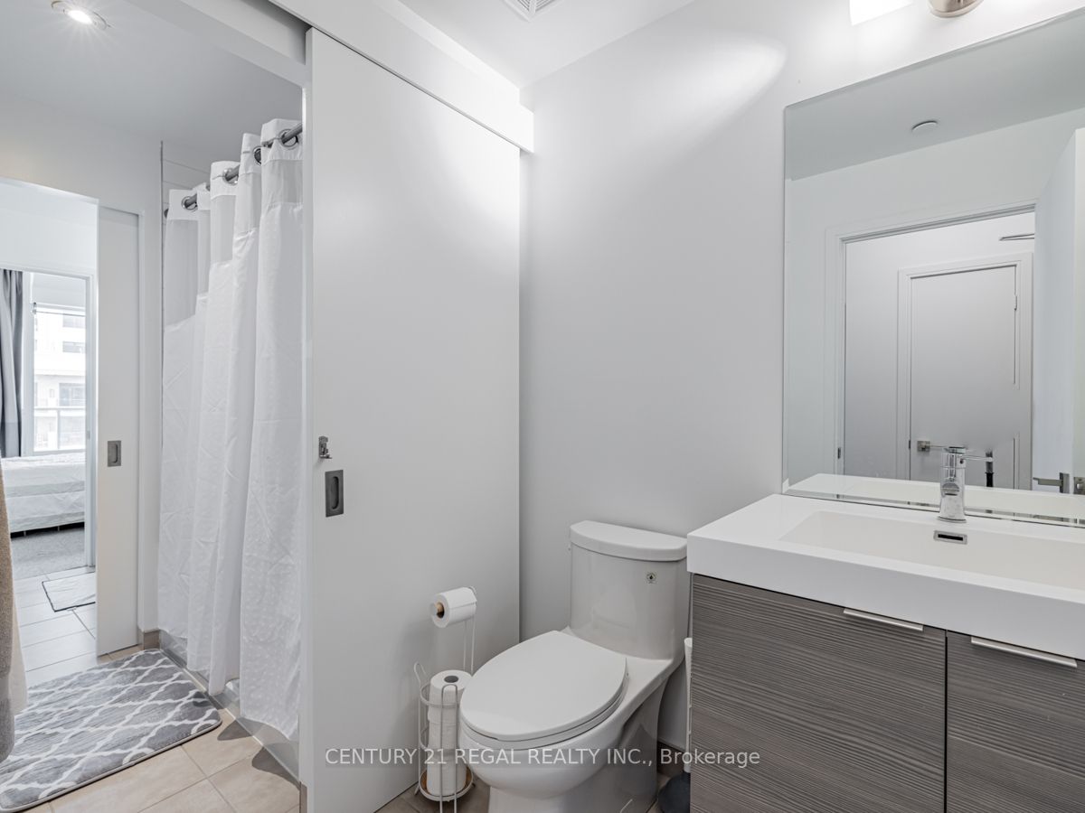 621 Sheppard Avenue E, #721