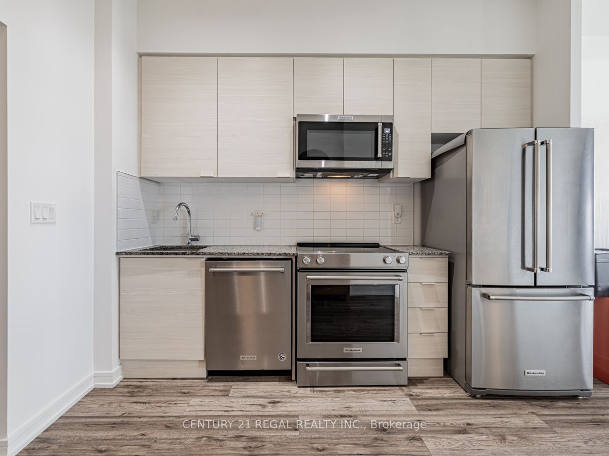 621 Sheppard Avenue E, #721
