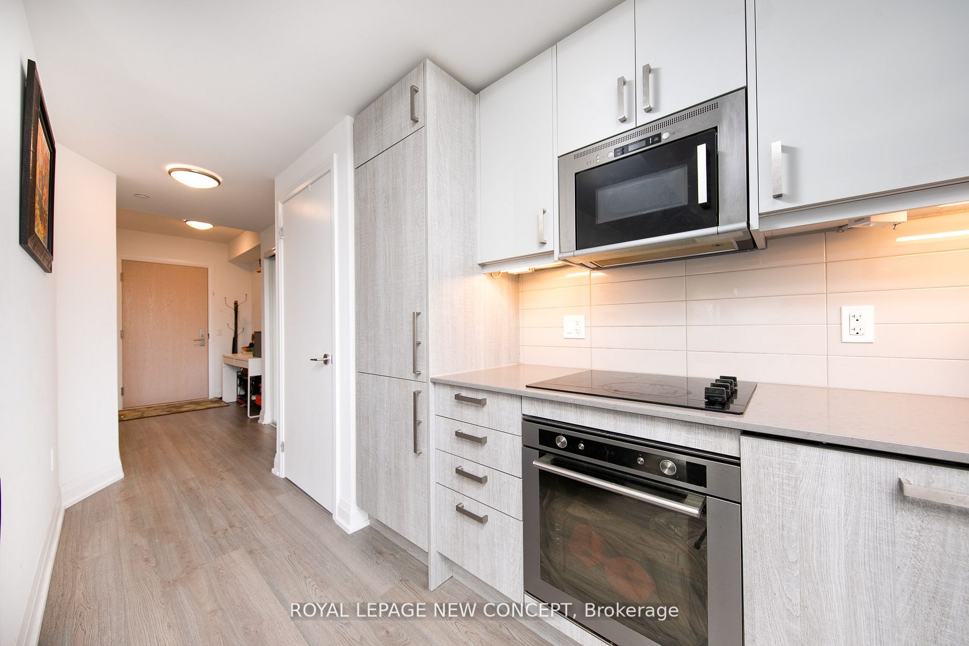 77 Mutual St, #1409