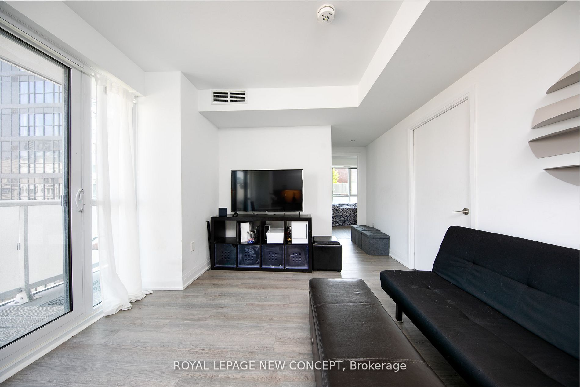 77 Mutual St, #1409