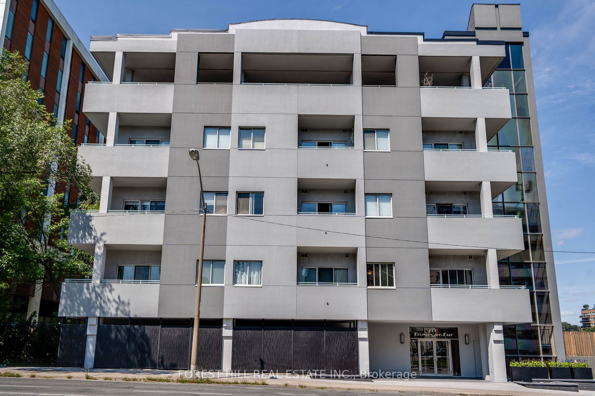 600 Eglinton Ave E, #301