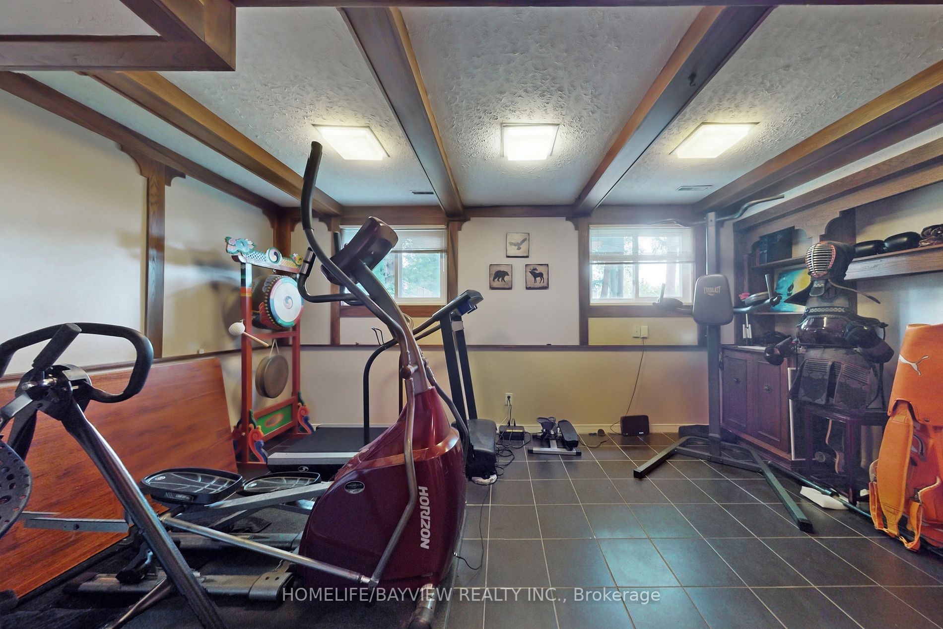 2 Fleming Dr