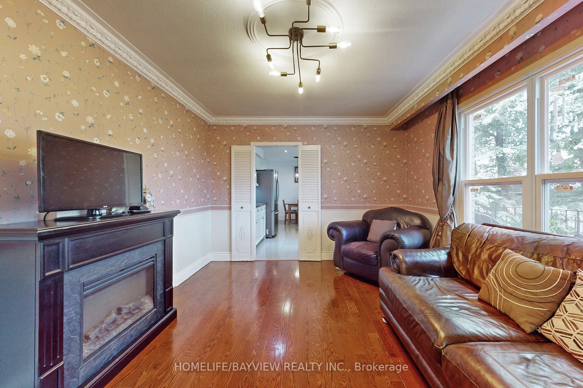 2 Fleming Dr