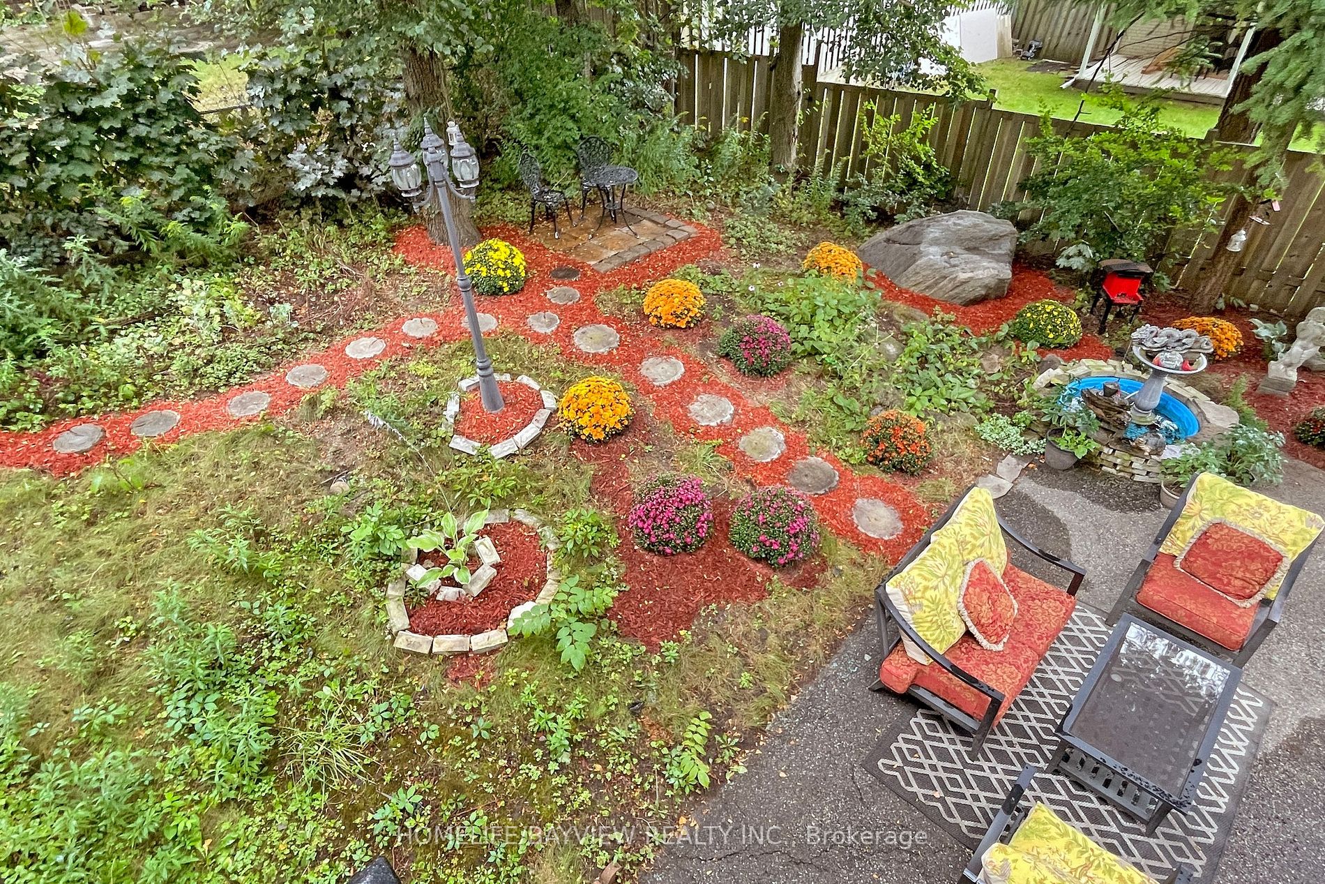2 Fleming Dr