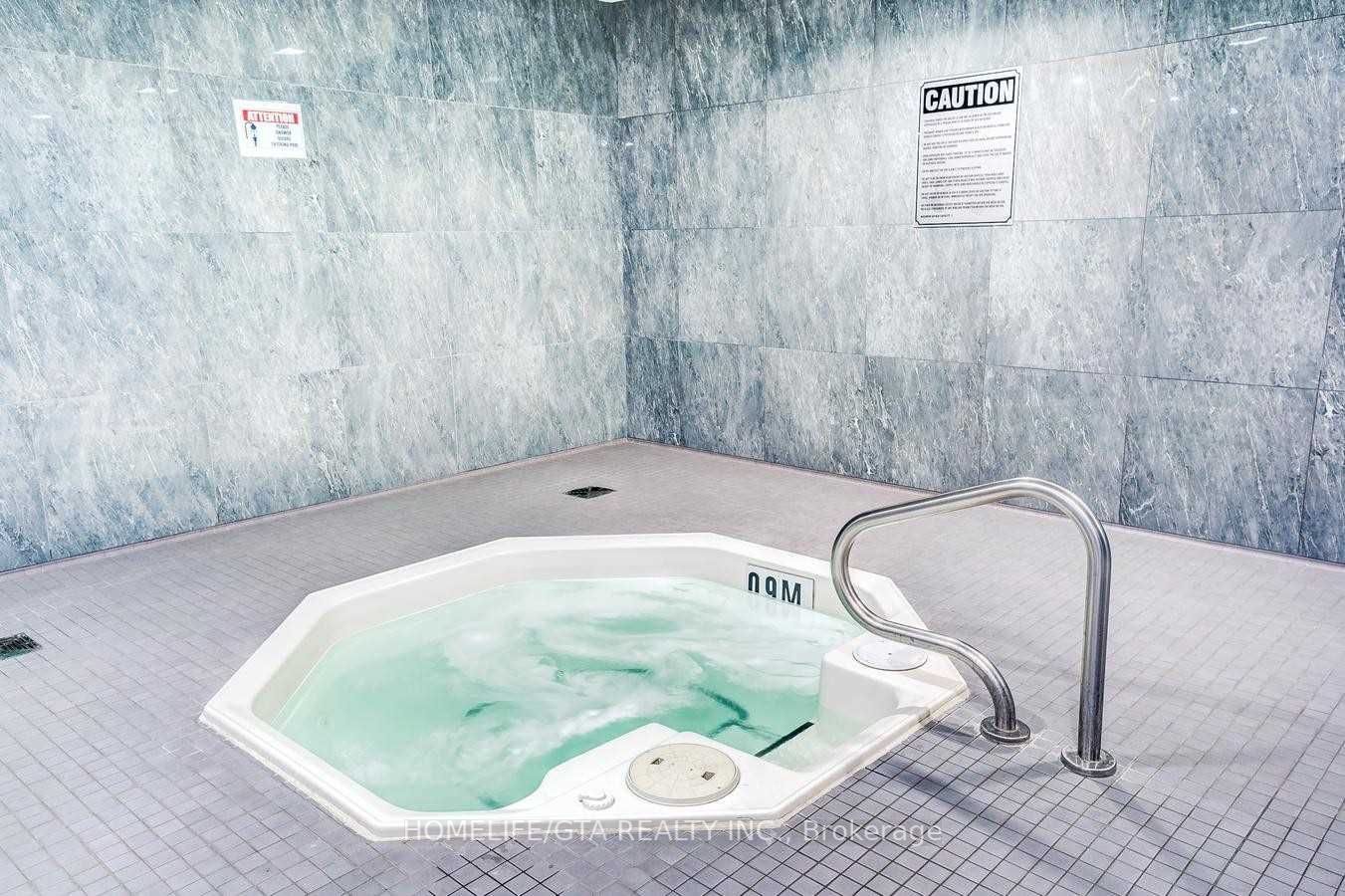 120 Harrison Garden Blvd, #610