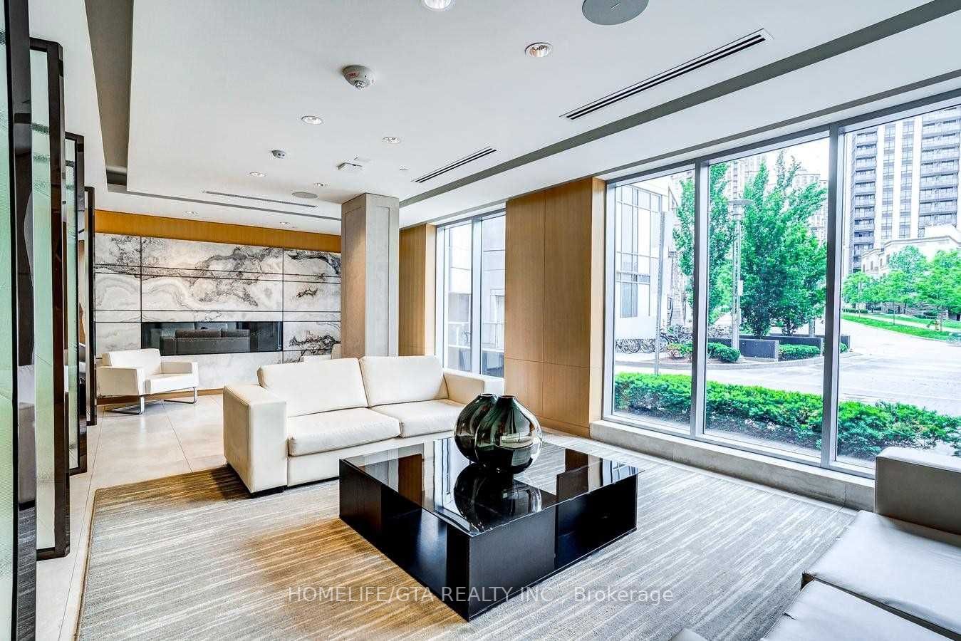 120 Harrison Garden Blvd, #610