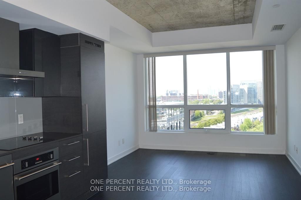 1030 King St W, #1125