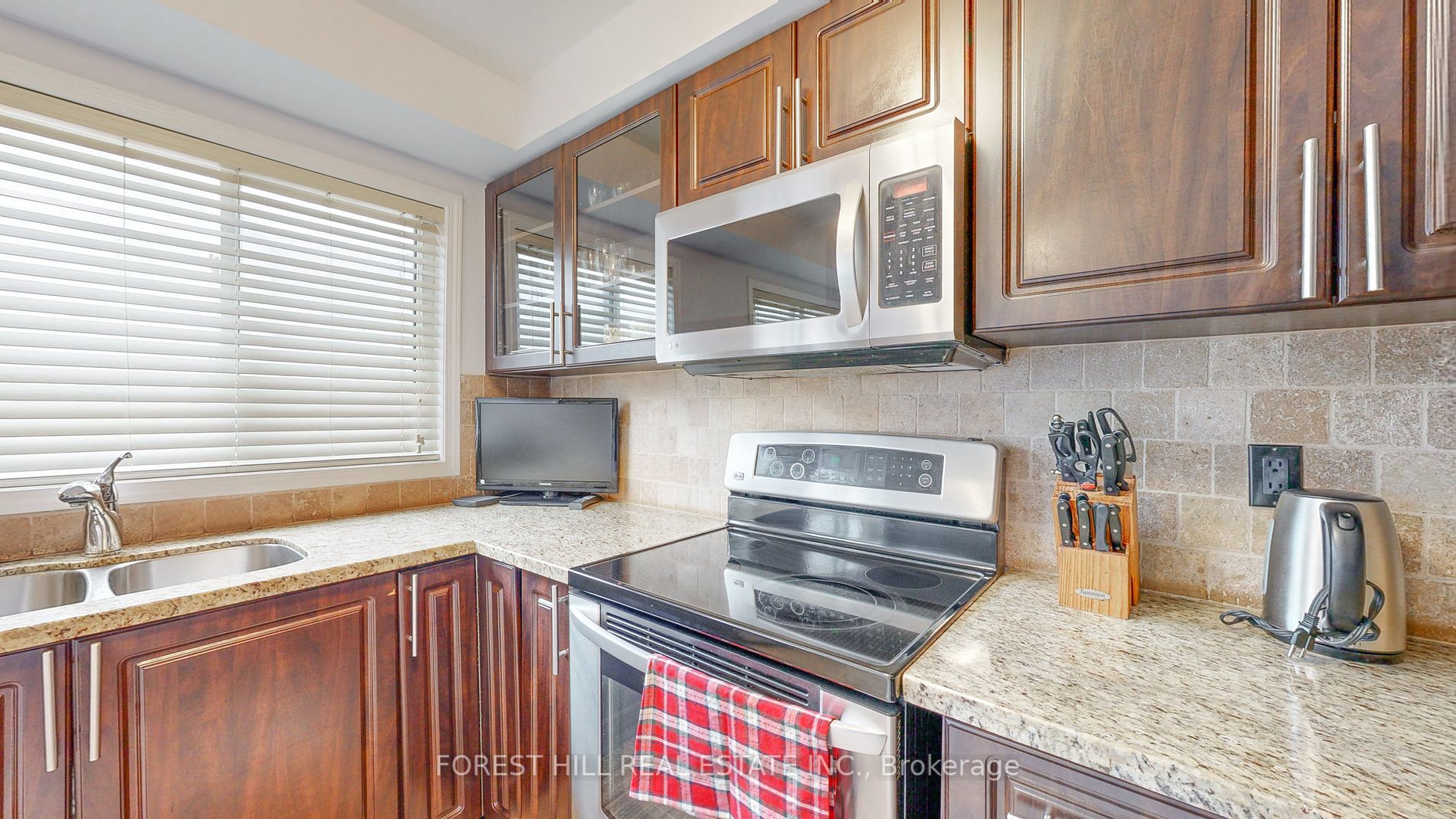 55 Sufi Cres
