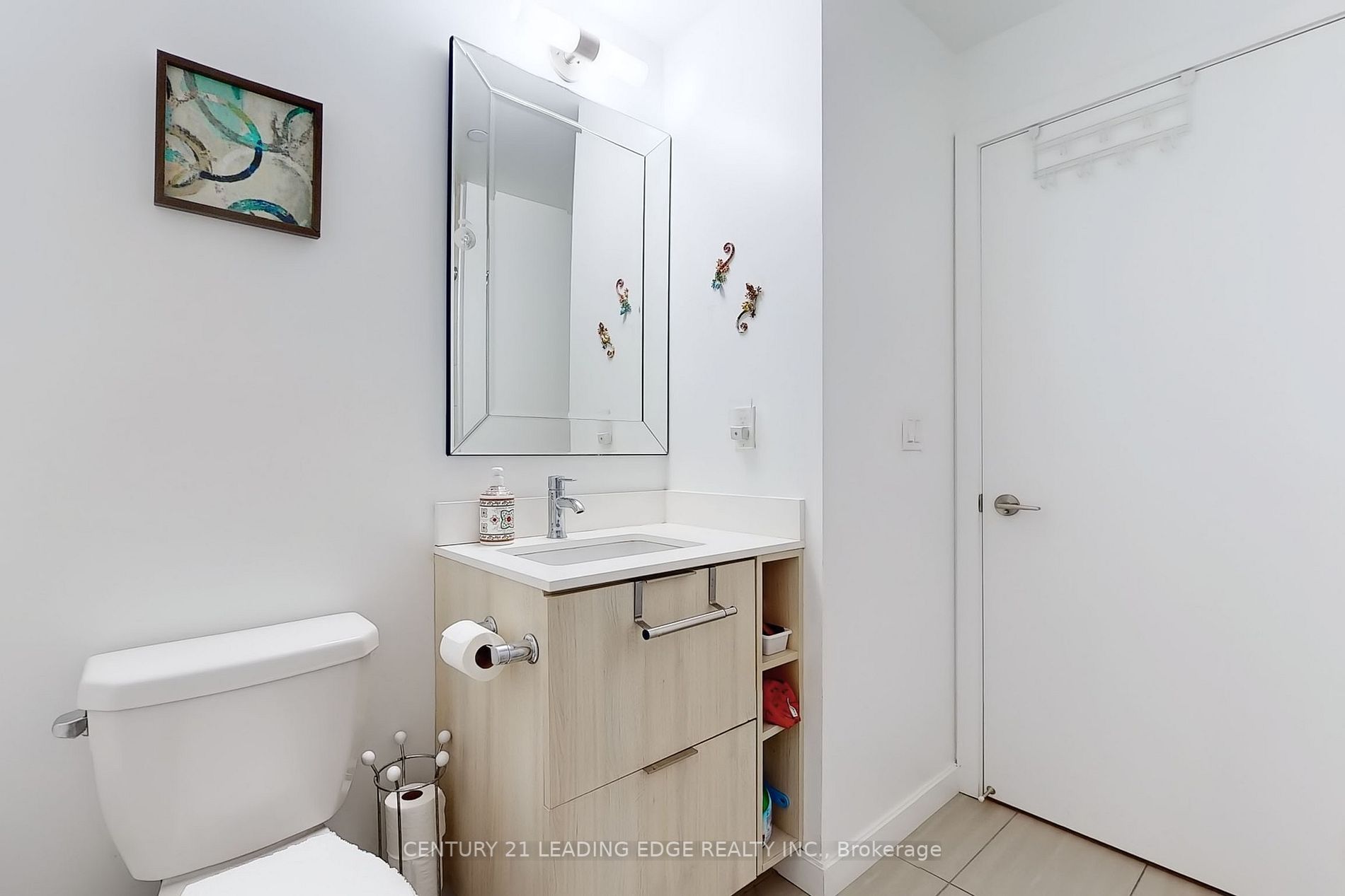 50 Forest Manor Rd, #1705