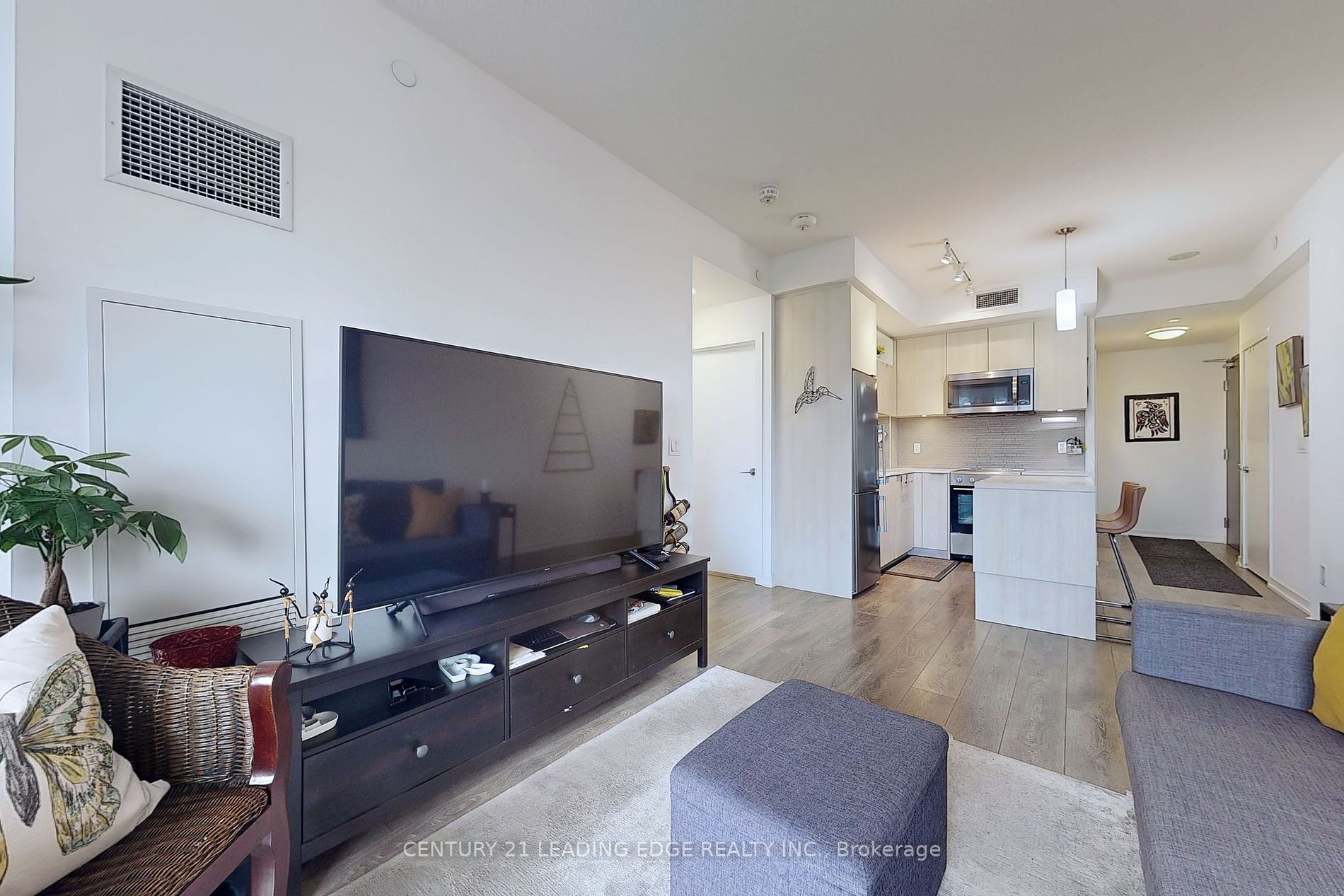 50 Forest Manor Rd, #1705