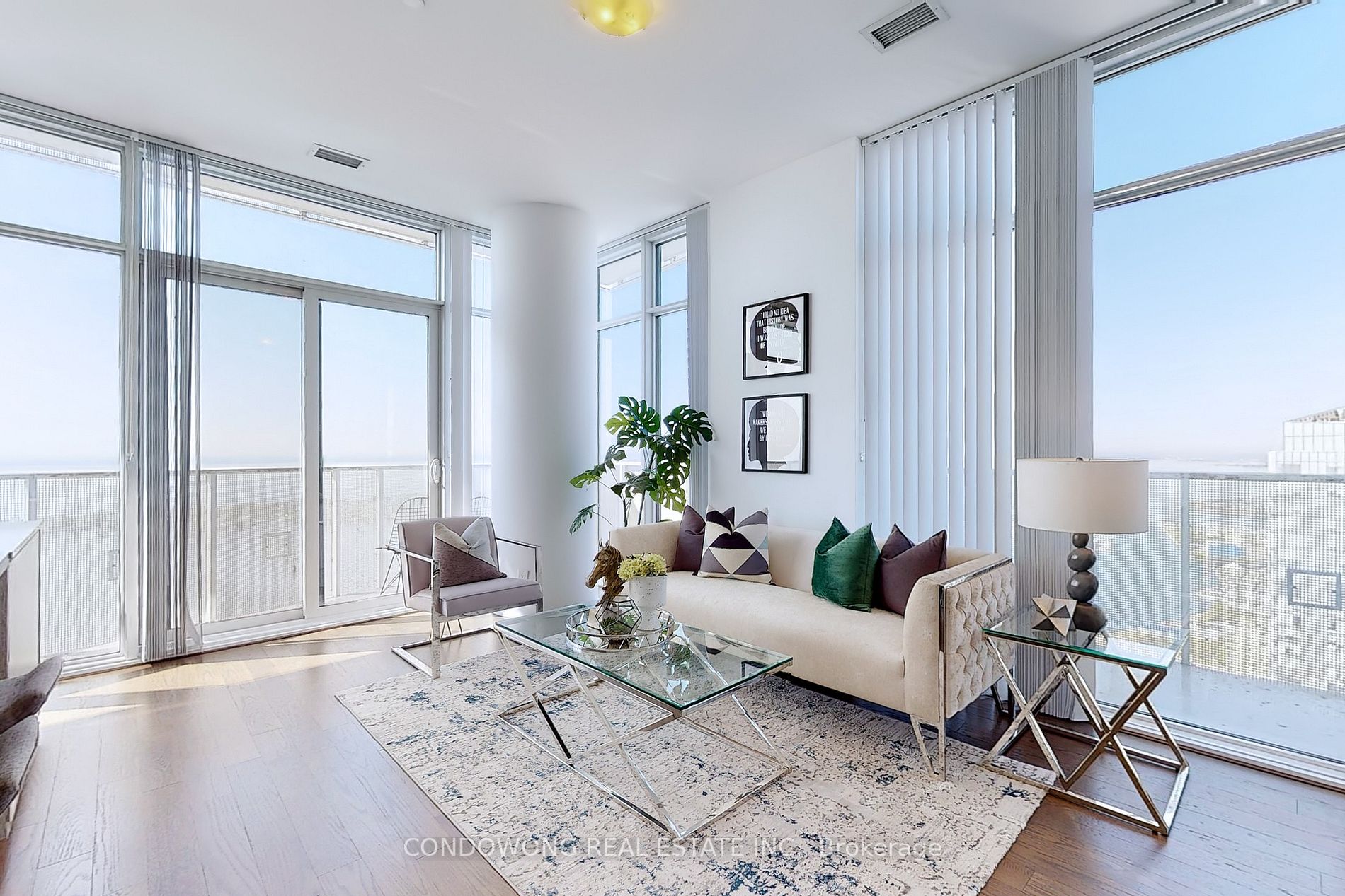 88 Harbour Street, #7210