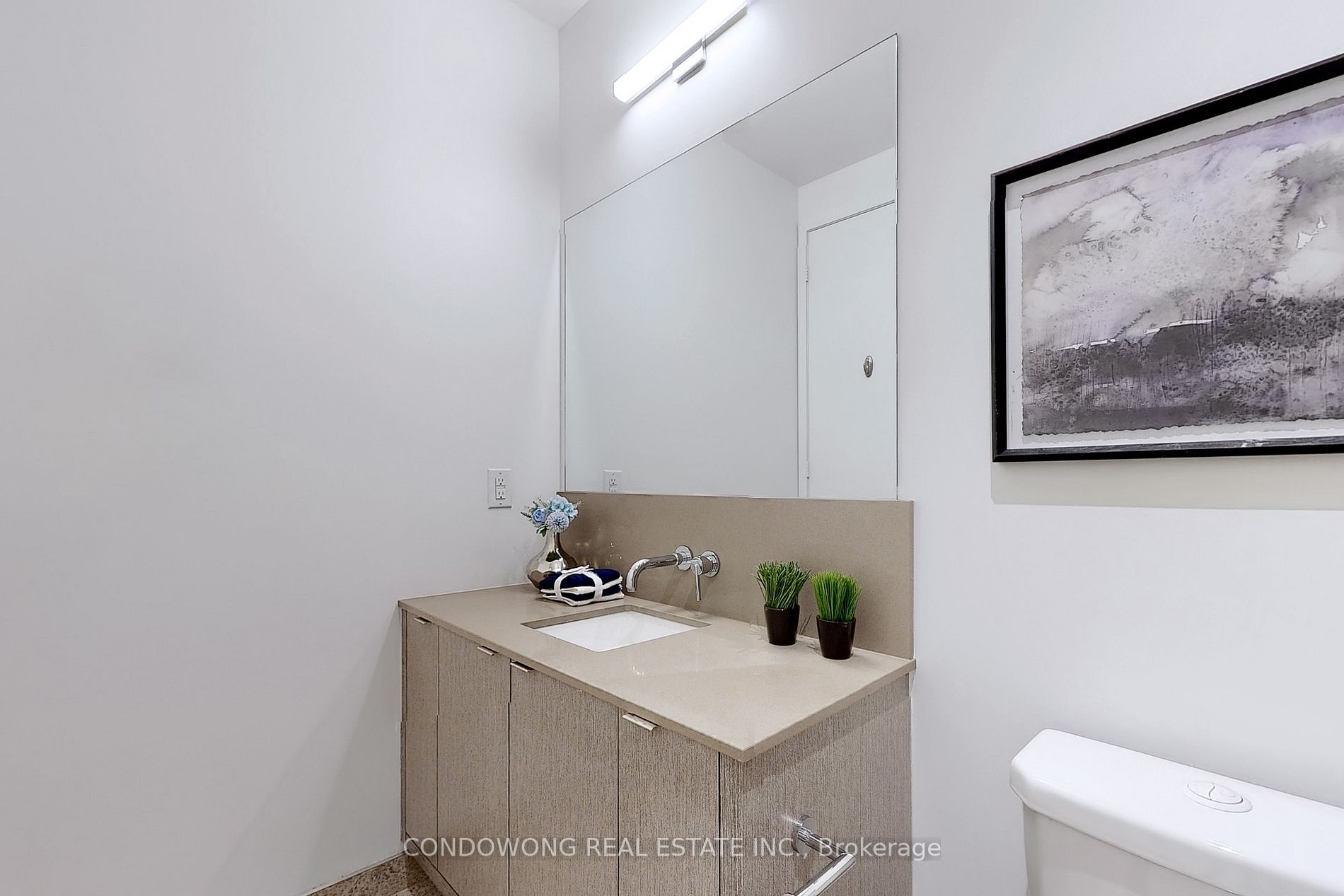 88 Harbour Street, #7210