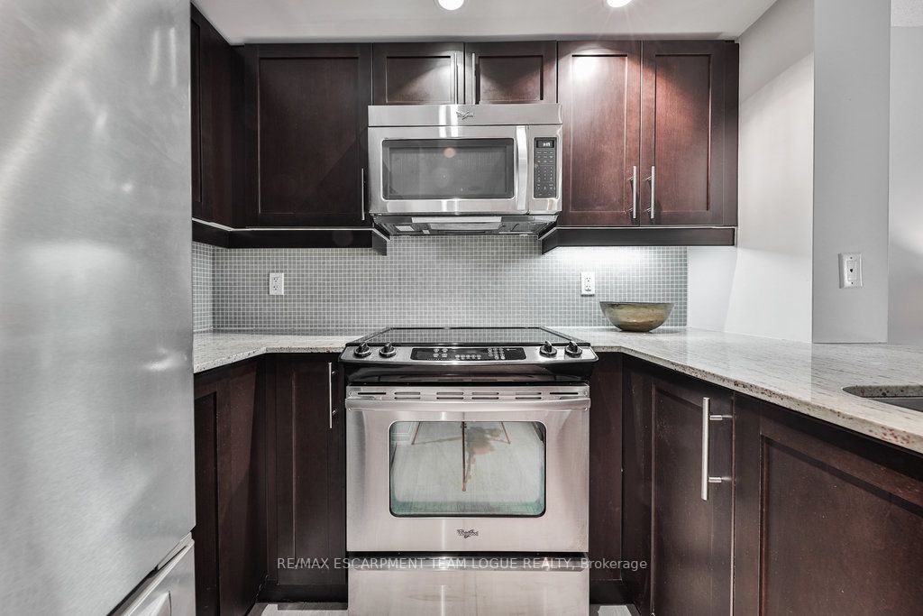 85 East Liberty St, #608
