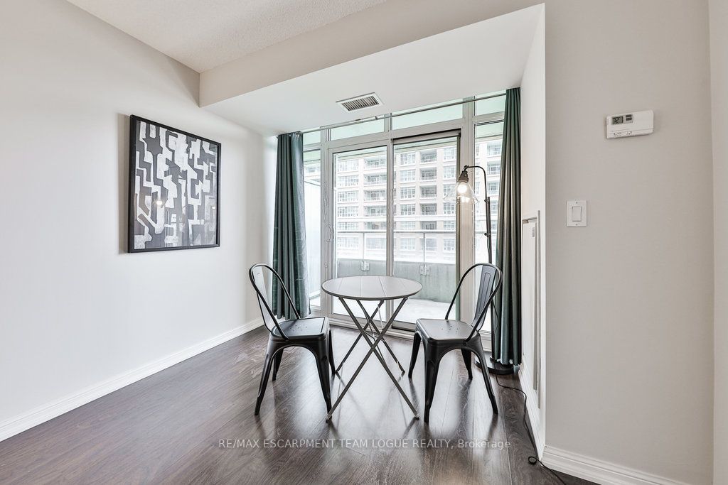 85 East Liberty St, #608