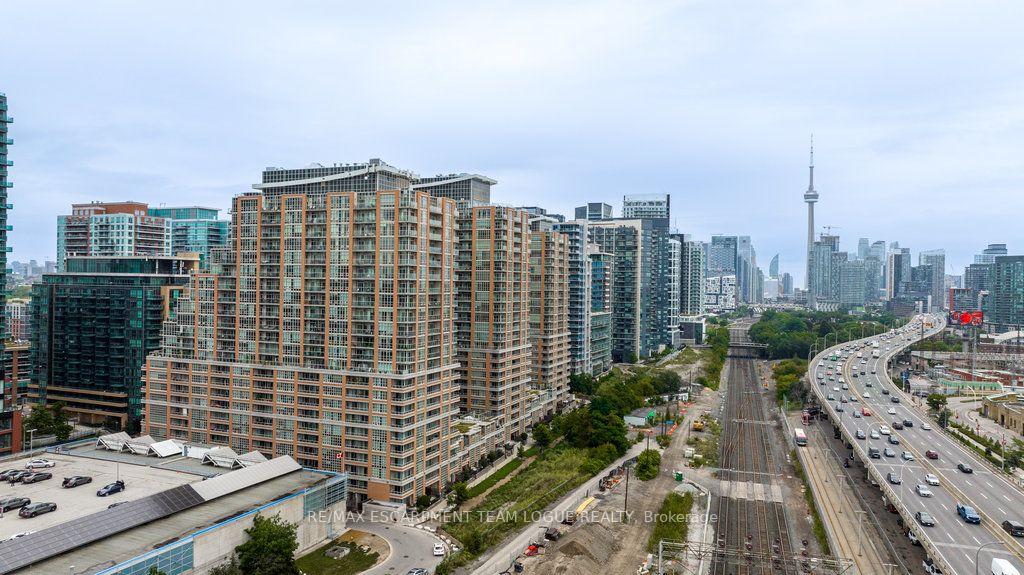 85 East Liberty St, #608