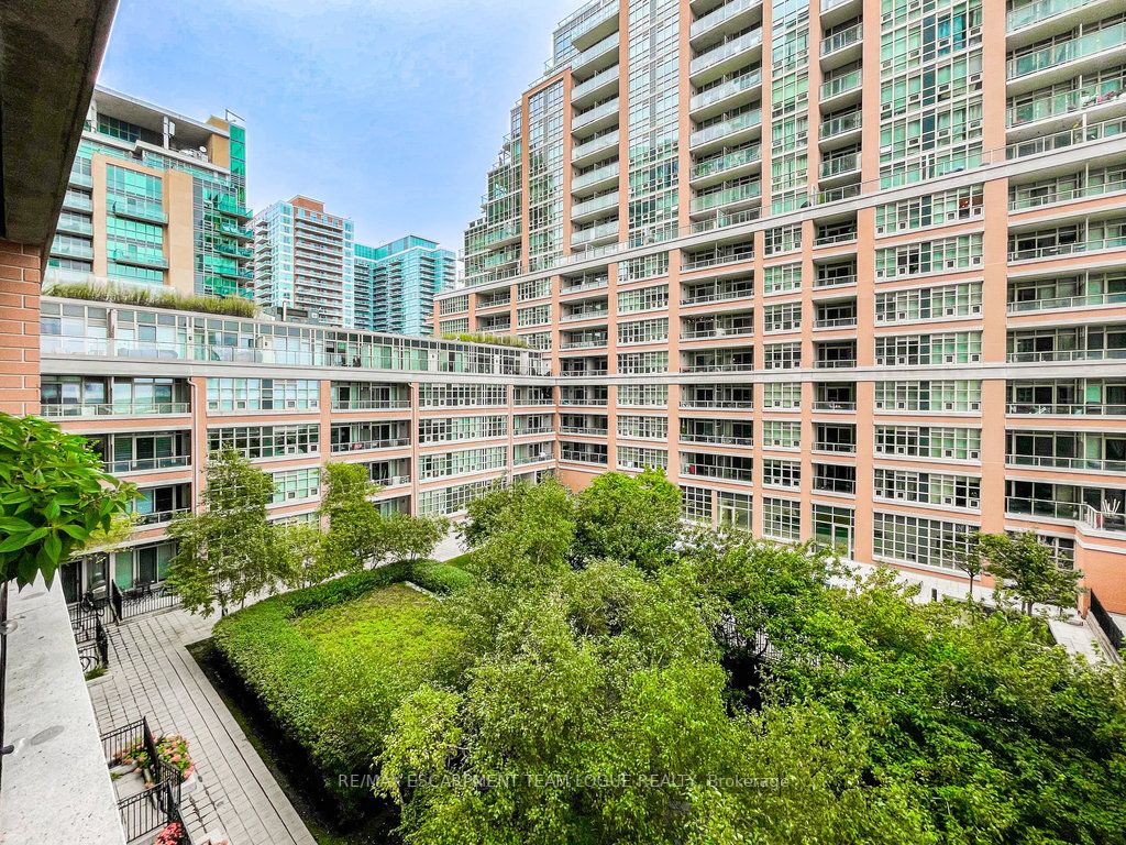 85 East Liberty St, #608