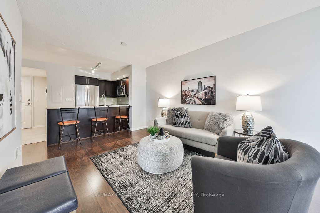 85 East Liberty St, #608