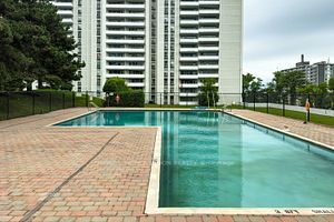 20 Forest Manor Rd, #1411