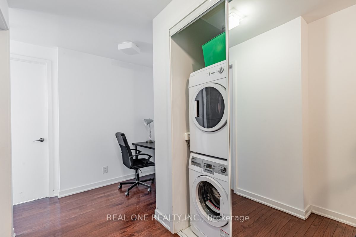 12 York St, #4710