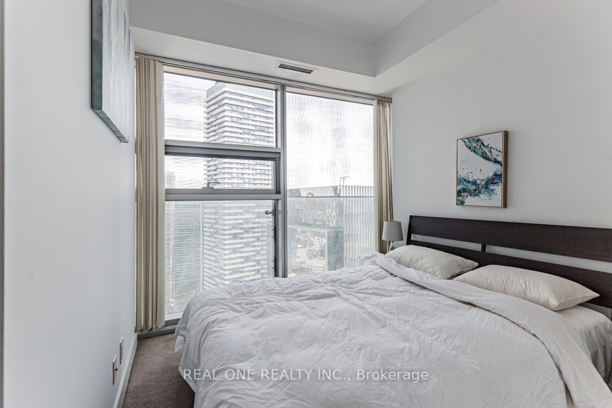 12 York St, #4710