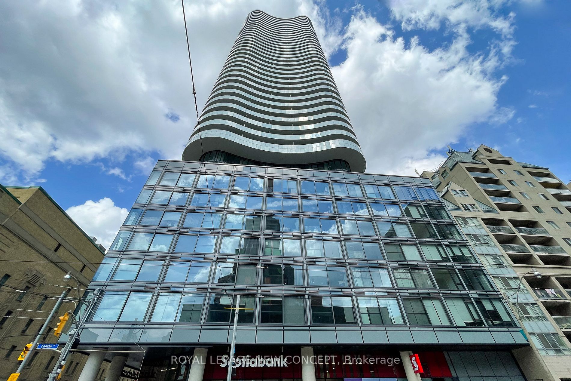 403 Church St, #710