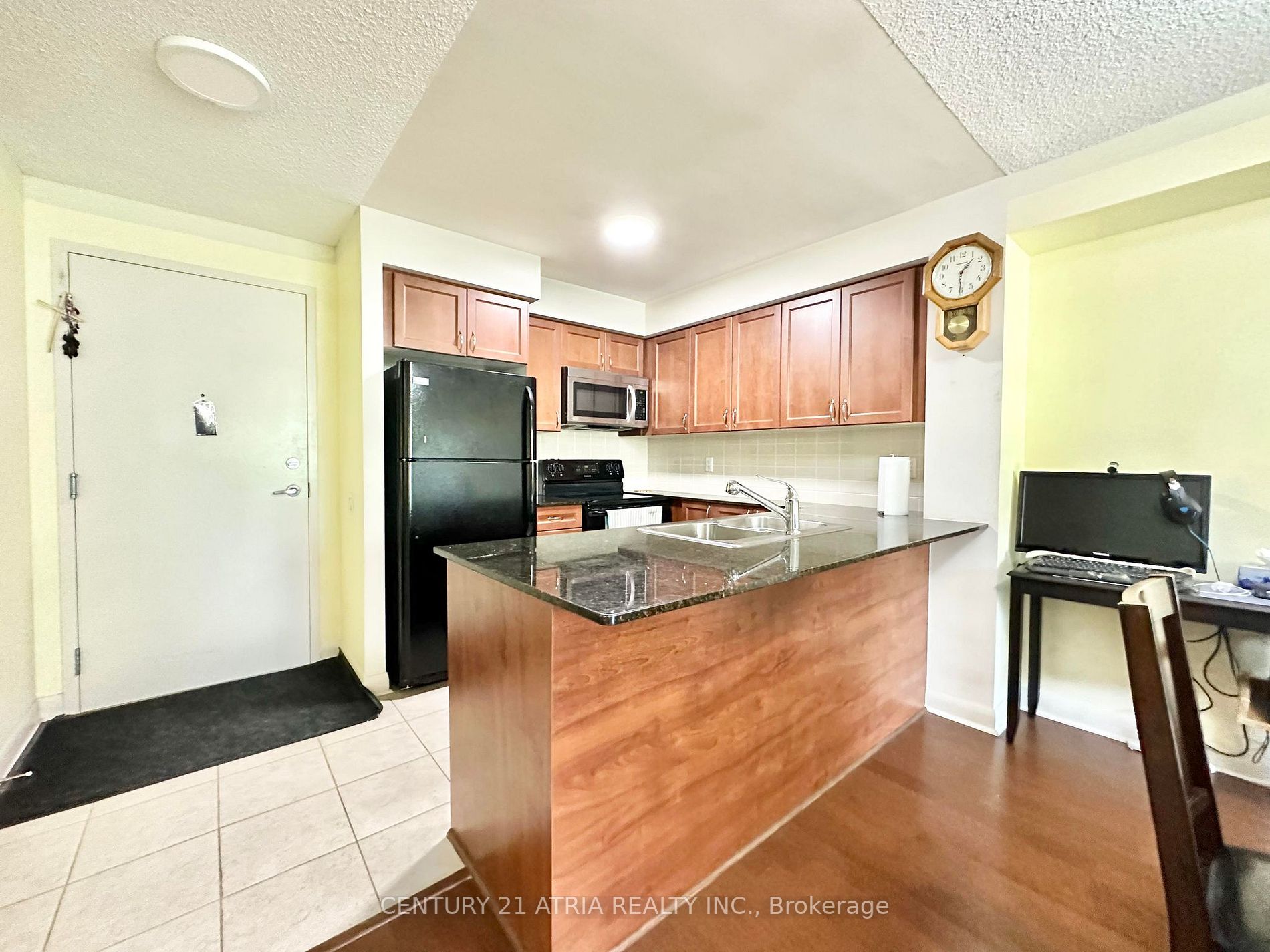 Listing C6771360 - Large Photo # 1