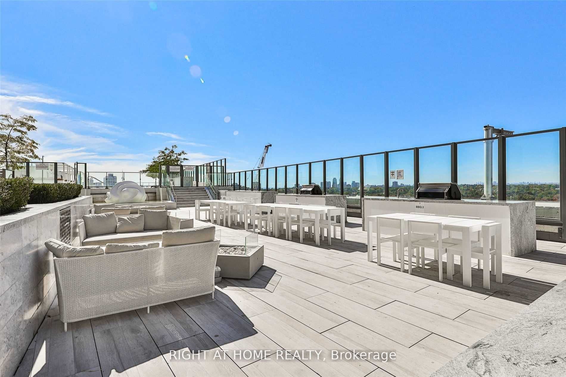5 Soudan Ave, #2307