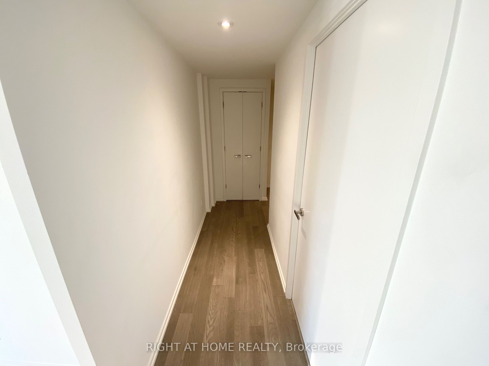 5 Soudan Ave, #2307
