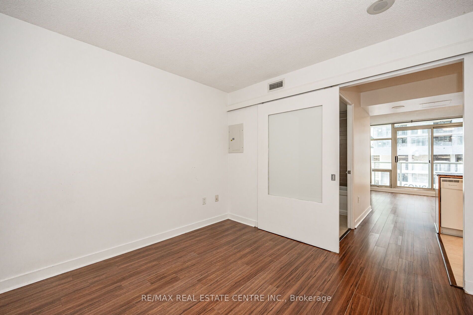 10 Navy Wharf Crt, #505