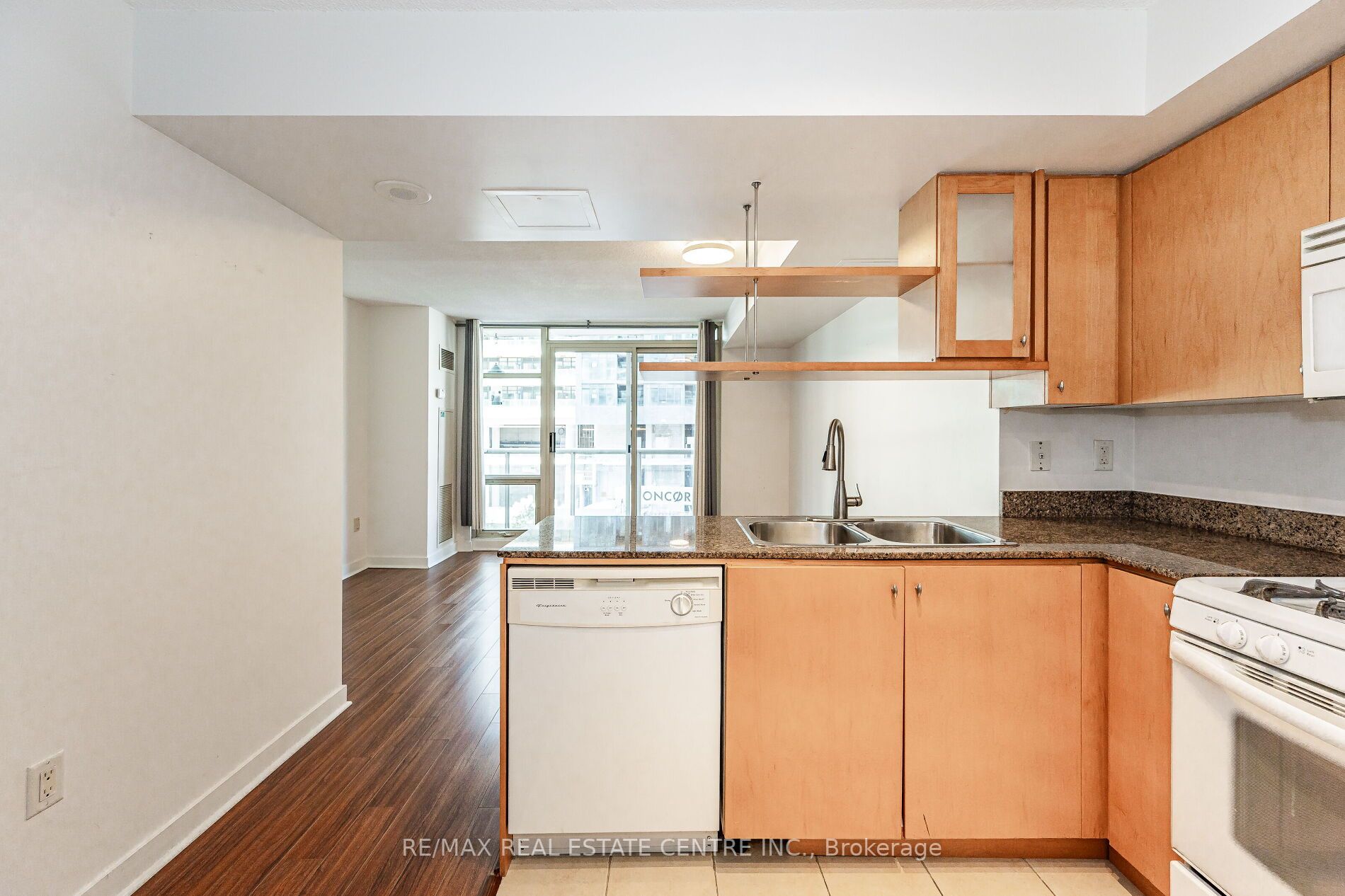 10 Navy Wharf Crt, #505