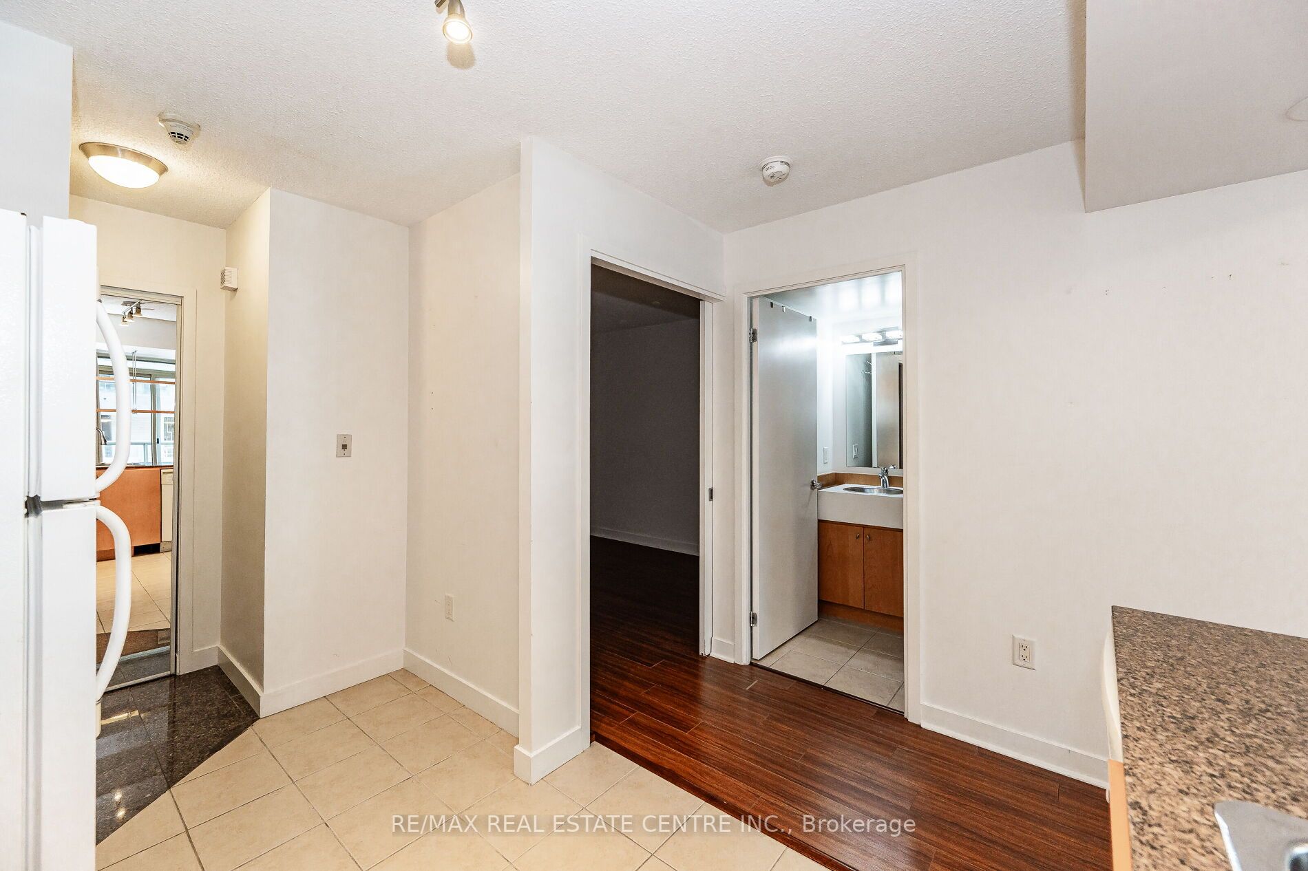 10 Navy Wharf Crt, #505