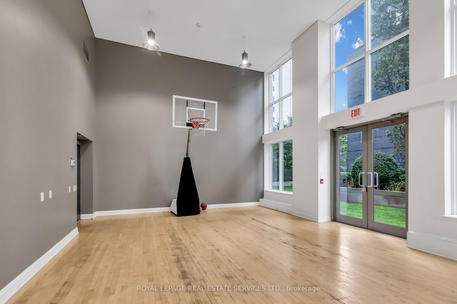 83 Redpath Avenue, #210