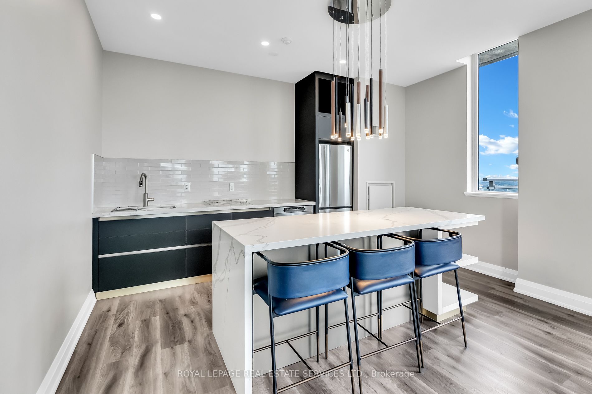 83 Redpath Avenue, #210