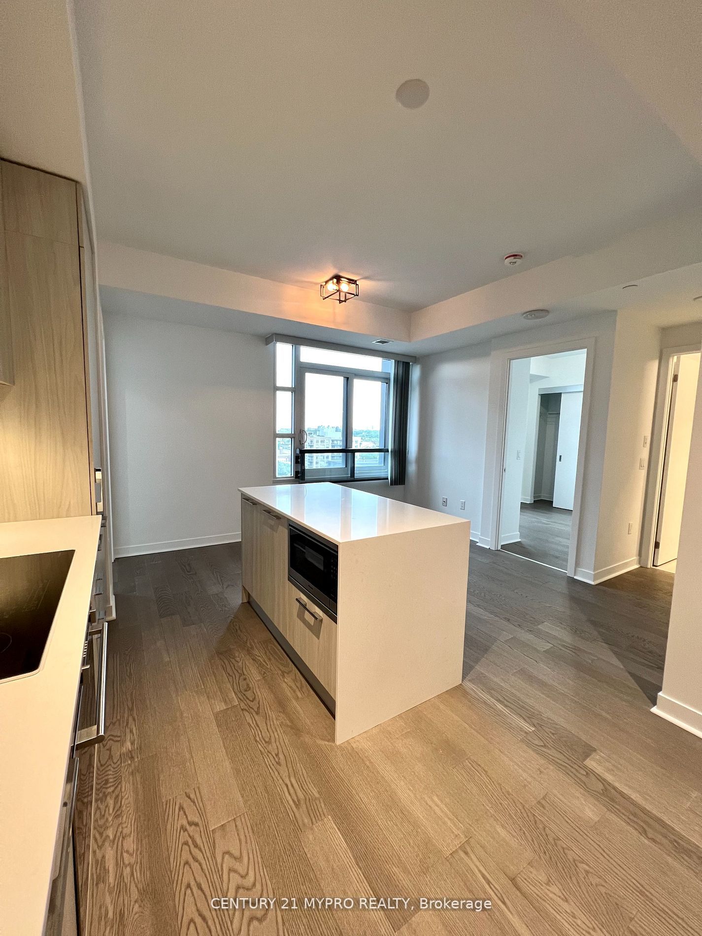 501 Adelaide St W, #1010