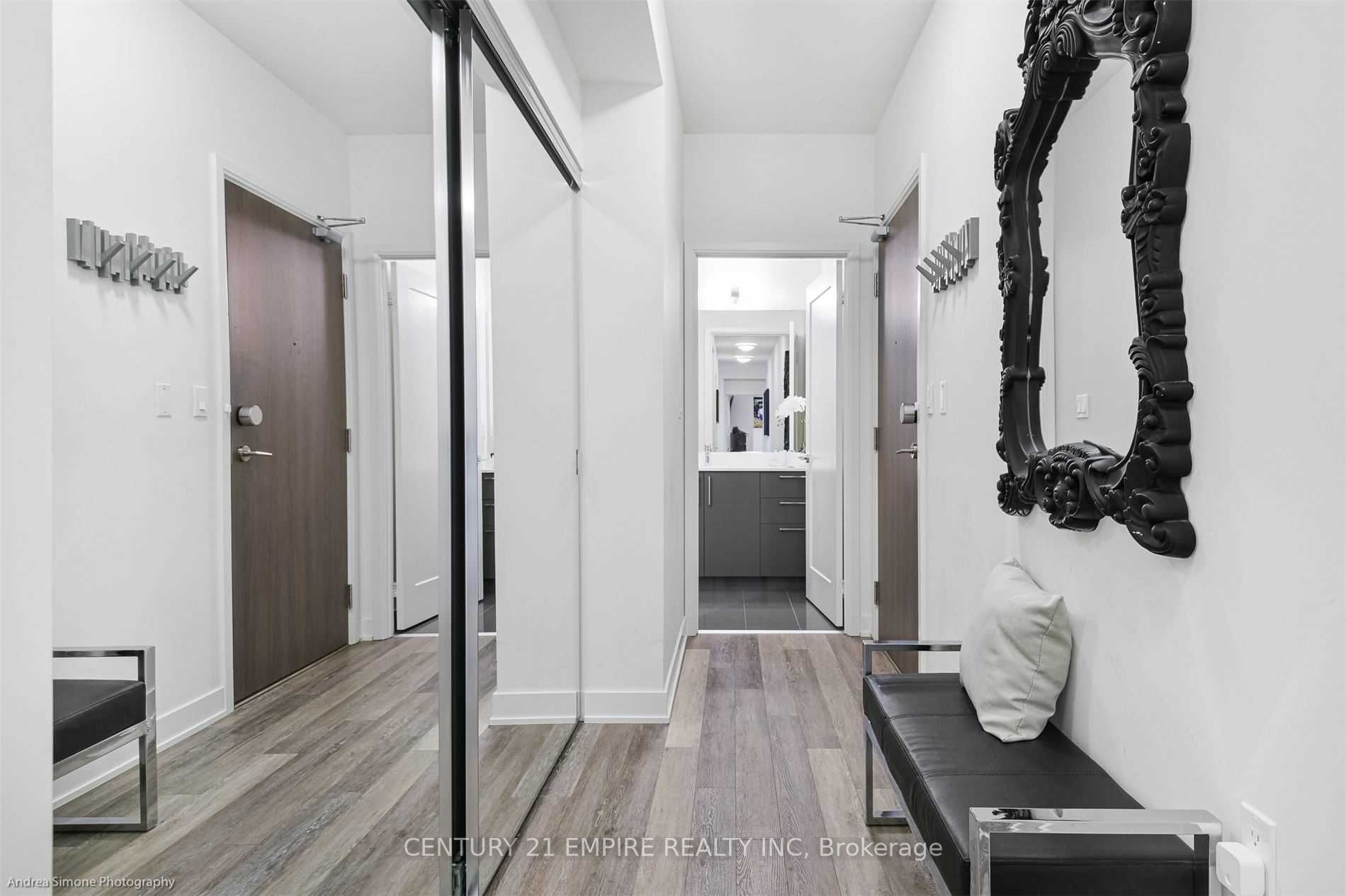 576 Front St W, #Ph1806E