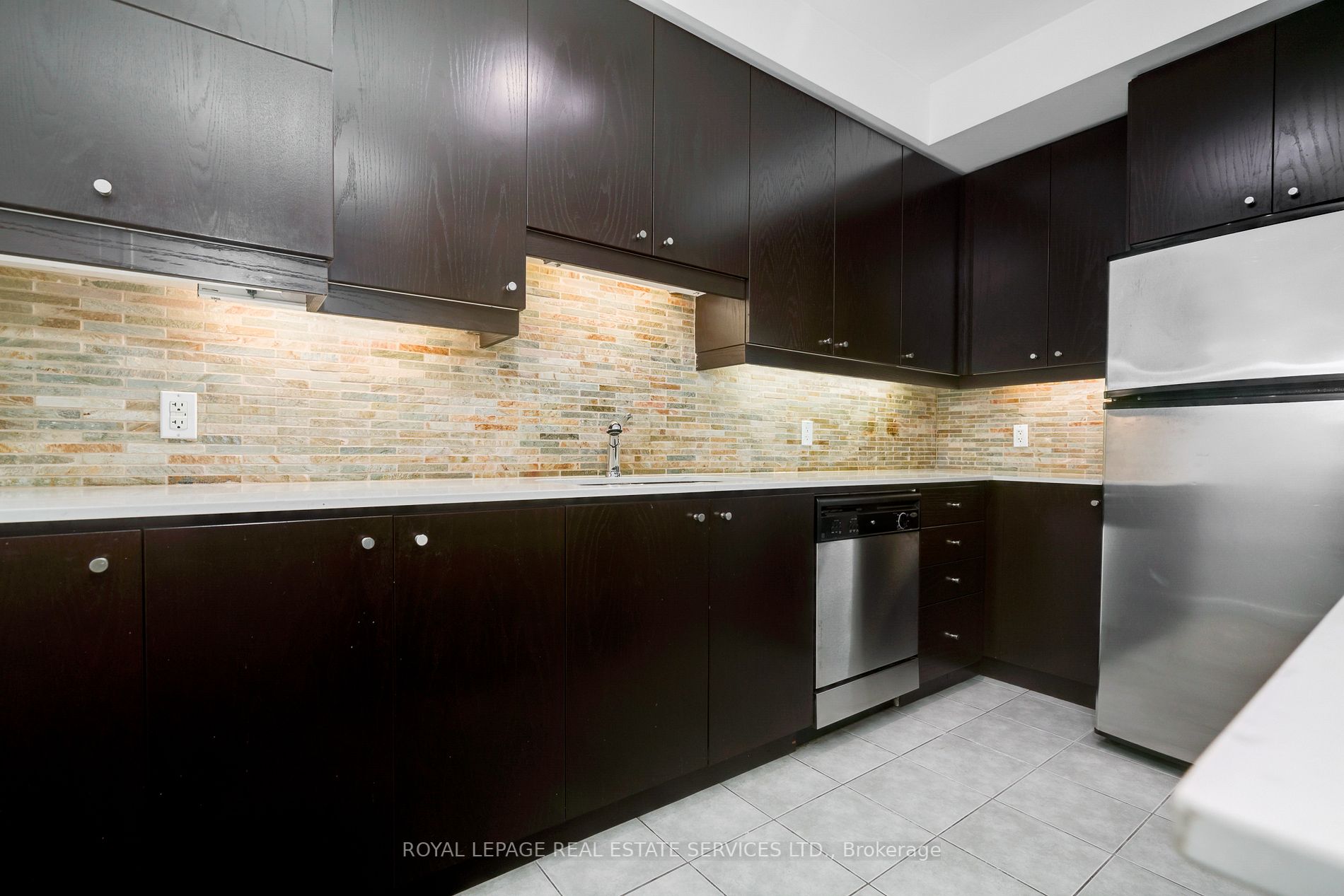 1 Scott St, #503
