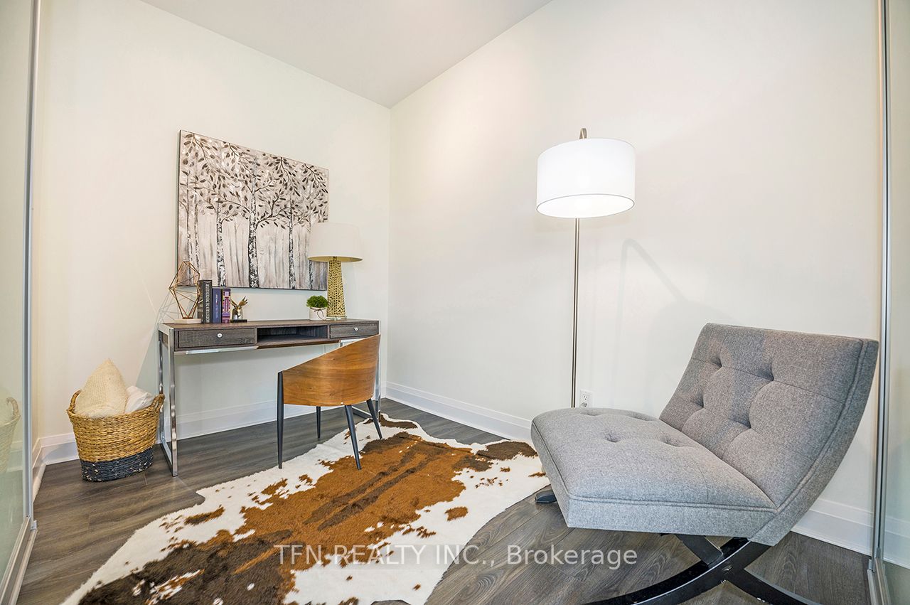 352 Front St W, #1415